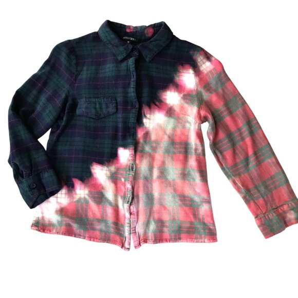 Upcycled Bleached Flannel Shirt, Juniors Medium: Cropped Style Distressed Top - Picture 9 of 9